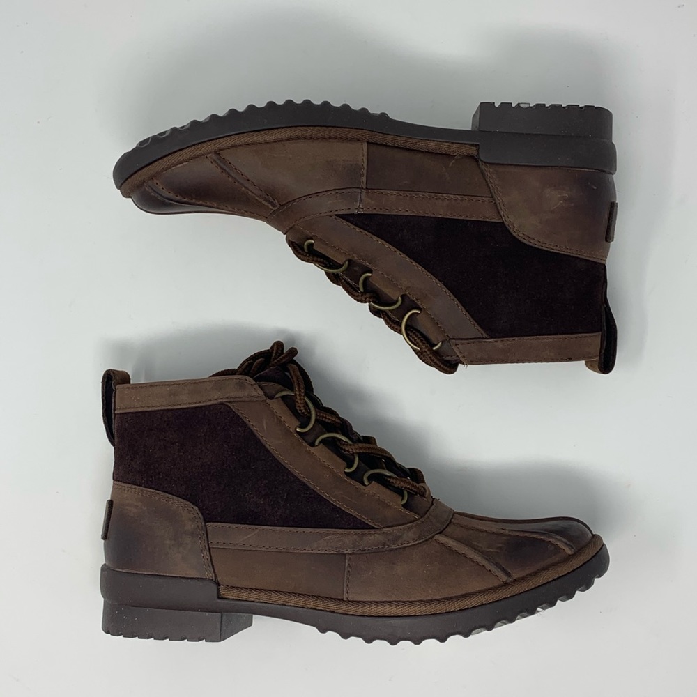 NWOT UGG Heather Waterproof Brown Leather Booties